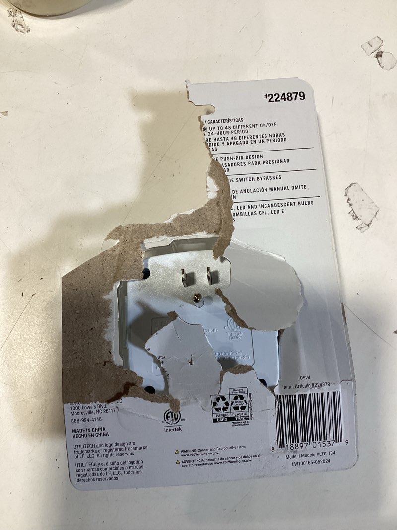 Condition photo showing Good Condition for utilitech 15 -amps 125-volt indoor 2 -outlet countdown analog lighting timer item #224879 | model #lts-t84