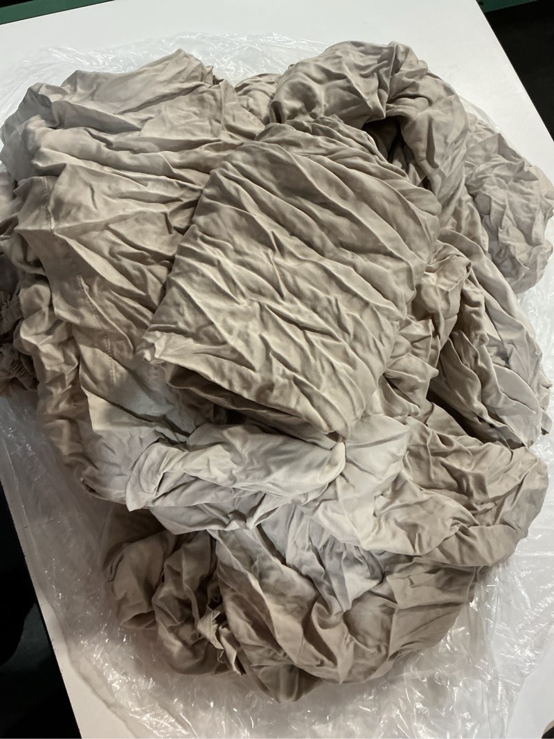 Condition photo showing Good Condition for bamboo sheet set, king, sand