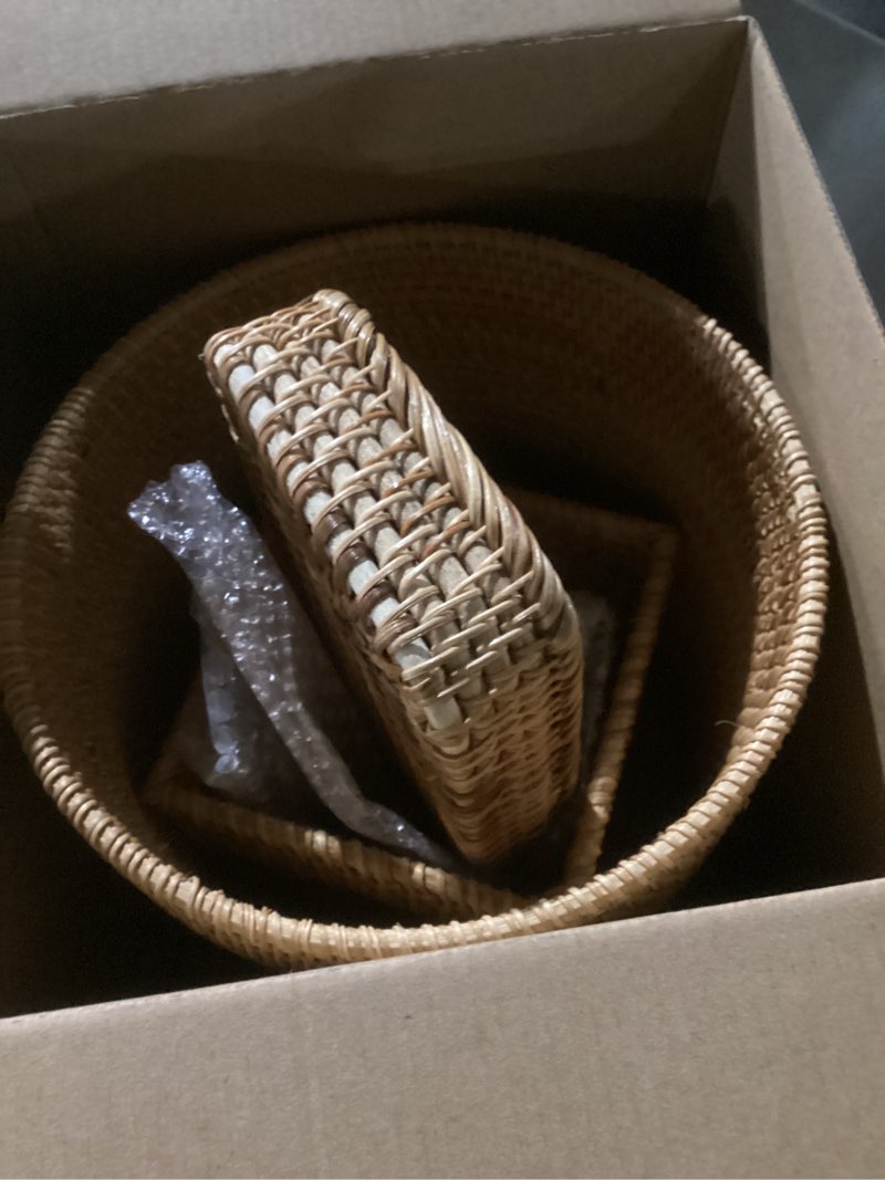 Condition photo showing As Is for 3 Pcs Rattan Bathroom Accessories Set Wicker Handwoven Trash Can Basket Waste Paper Basket Square Tissue Box Holder Toilet Vanity Tray for Kitchen Office Organizer Decorative(Natural)