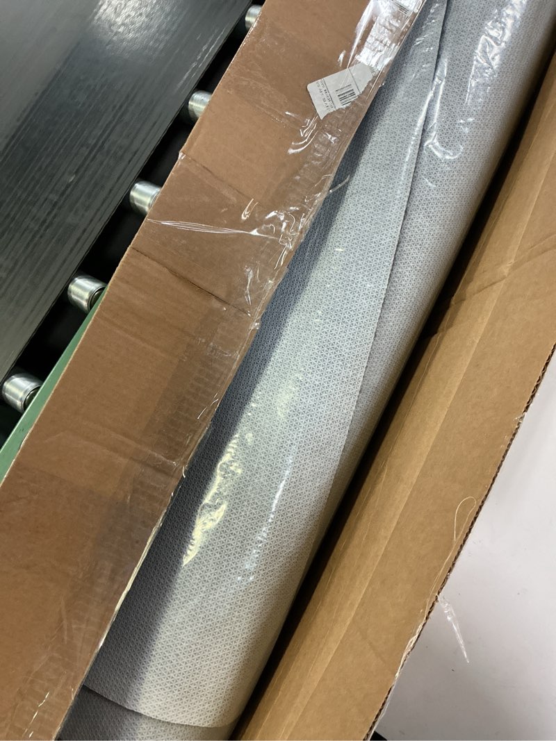 Condition photo showing Good Condition for Outdoor Runner Rug 3X10 ft for Hallway, Black Fine Stripes Non-Slip Outdoor Indoor Runner Rugs with TPR Backing Suitable for Balcony, Kitchen, Patio, Garage, Deck, Stair and Entryway Areas Black Fine Stripes 3ft X 10ft