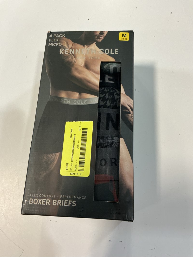 Condition photo showing New/Like New for kenneth cole men's 4-pack boxer brief size m 
