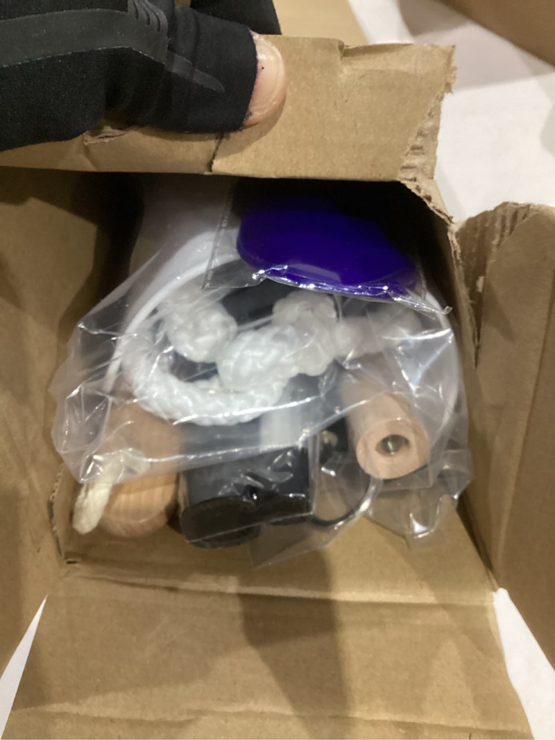 Condition photo showing Good Condition for 7pc hip kit for seniors total hip replacement prime, hip replacement kit after surgery, hip replacement recovery kit with grabber,sock aid,leg lifter,dressing stick,shoehorn,back scratcher,bath loofah