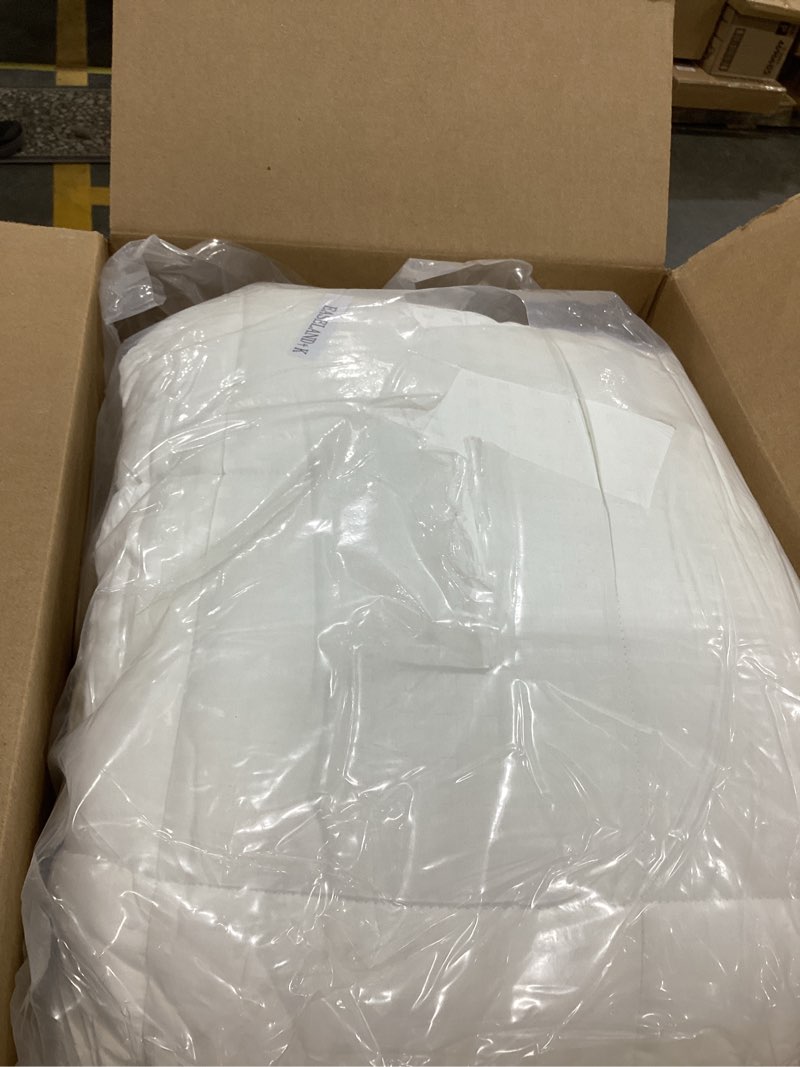 Condition photo showing As Is for easeland king size mattress pad pillow top mattress cover quilted fitted mattress protector cotton 8-21" deep pocket cooling topper (78x80 inches, white) white king