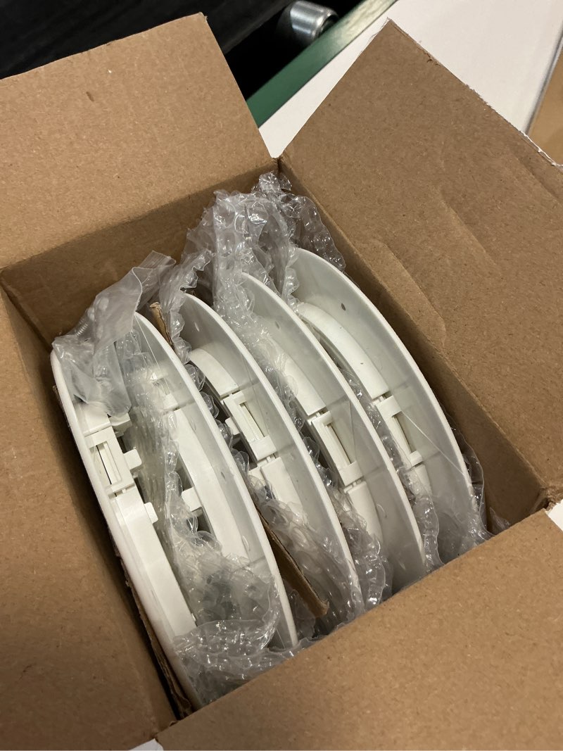 Condition photo showing Good Condition for calvana (5-pack) 6.5" rv ceiling vent covers for inside camper, rv ac vent cover replacement, fits 4-5/8" ducts, rotatable slats for directional airflow, white
