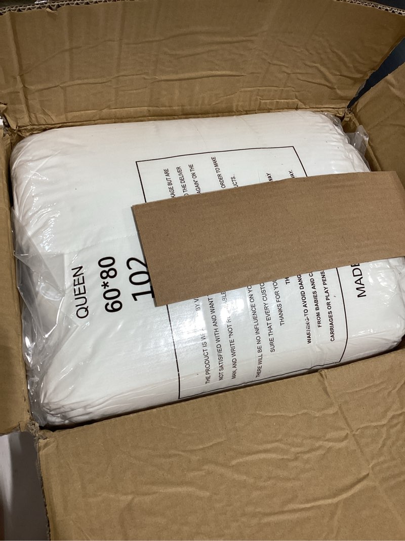 Condition photo showing Good Condition for coonp queen mattress topper, extra thick pillowtop, cooling and plush mattress pad cover cotton top bed topper protector with 8-21 inch deep pocket