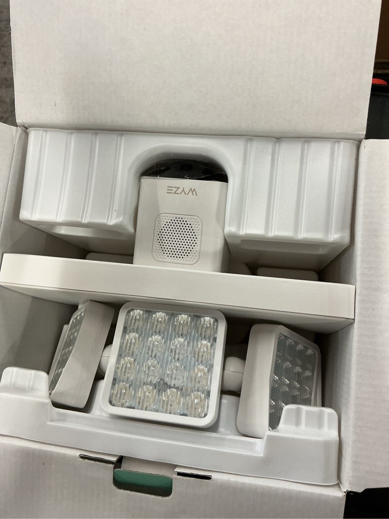 Condition photo showing Good Condition for wyze floodlight camera pro, pcmag editors' choice 3000-lumen leds, 2.5k hd outdoor security camera, 180° wide view, motion detection, color night vision, works with alexa & google-white