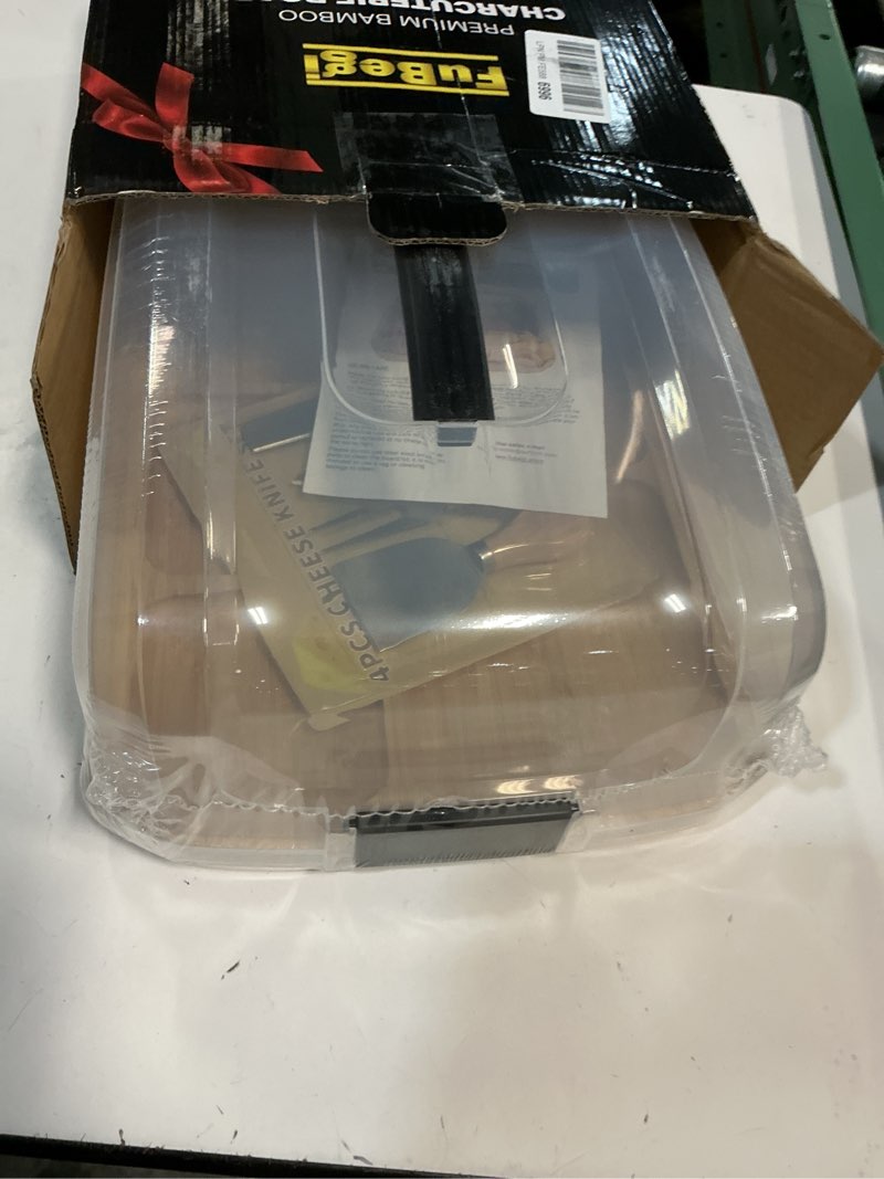 Condition photo showing New/Like New for Portable Travel Charcuterie Board with Lid, Bamboo Cheese Charcuterie Board with Cover, Covered Traveling Charcuterie Board Box Gift Set Serving Tray To Go 6 Compartments for Party Beach Picnic Snack