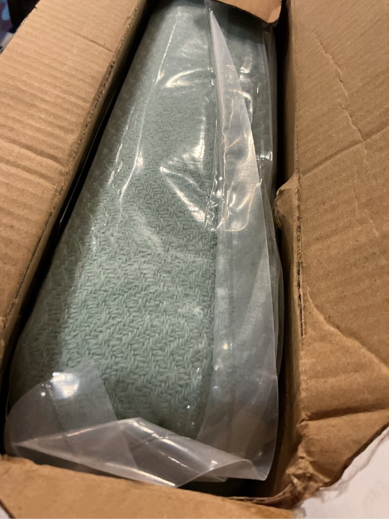 Condition photo showing New/Like New for bedsure gentlesoft 100% cotton blanket queen size for bed - breathable and lightweight, soft cozy textured herringbone woven blanket for summer, sage green, 90x90 inches 03 - sage green queen (90" x 90")