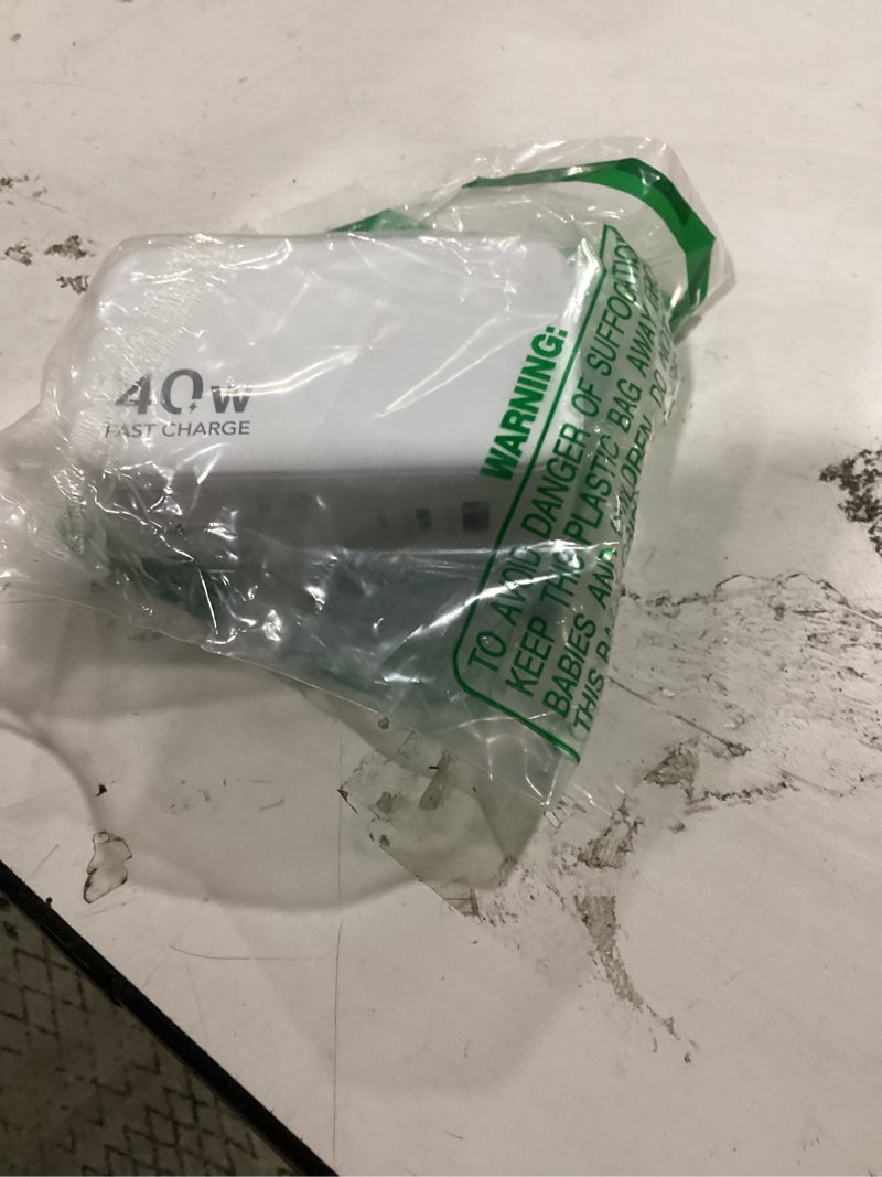 Condition photo showing Good Condition for retractable usb c charger wall plug with dual 35.5in/90cm type c cables cords,40w fast charging foldable block multi charger for all devices for iphone 17/16/15/14/13/12,ipad,galaxy,pixel dual type-c cables white
