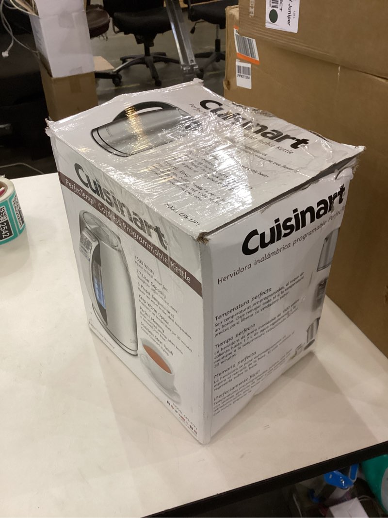 Condition photo showing Brand New for Cuisinart kettle