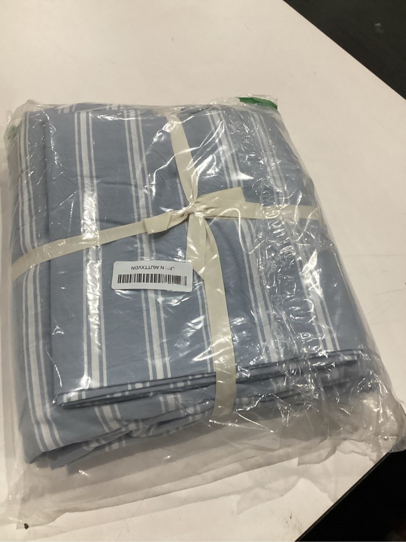 Condition photo showing Good Condition for BESTOUCH Duvet Cover Set 100% Washed Cotton Linen Feel Super Soft Comfortable Chic Lightweight 3 PCs Home Bedding Set Cornflower Blue & White Stripes Queen Stripes - Cornflower Blue/ White (No Comforter) Queen (90" x 90")
