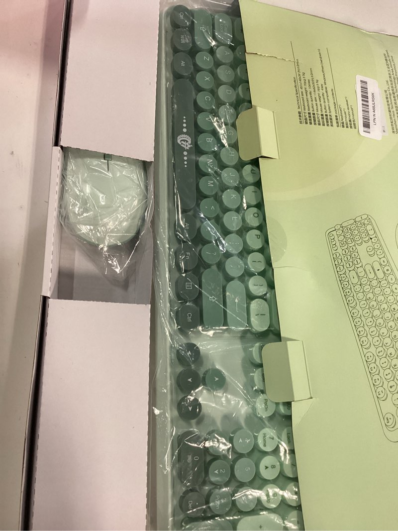 Condition photo showing New/Like New for FOPETT Wireless Keyboard and Mouse Combo - 2.4G Full-Sized Cute Colorful Mouse and Keyboard with 104 Round Keys Retro Typewriter Keyboard for Laptop/Windows/PC - Green Gradient V2020 Green Gradient