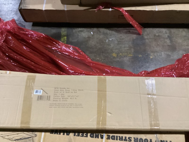 Condition photo showing Good Condition for MTB Black Steel Stair Riser with 1/2/3/4/5/6/7 Steps