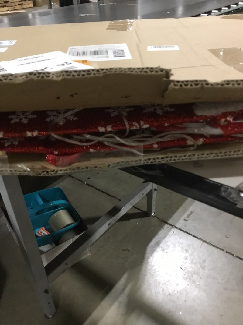 Condition photo showing Good Condition for 2D Light Up Gingerbread Man Christmas Decorations, 42 Inch Lighted Christmas Outdoor Decorations Yard with 160L, 2Pcs Gingerbread Man Couple Xmas Festive Holiday Front Garden Patio Yard Lawn Display