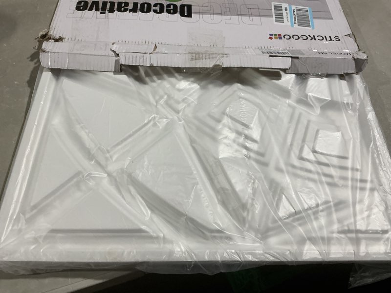 Condition photo showing Good Condition for stickgoo 3d ceiling tiles 24"x24", modern geometric textured pvc panels, waterproof & recyclable drop or glue-up decorative ceiling tiles for home & commercial use (12 pack, white)