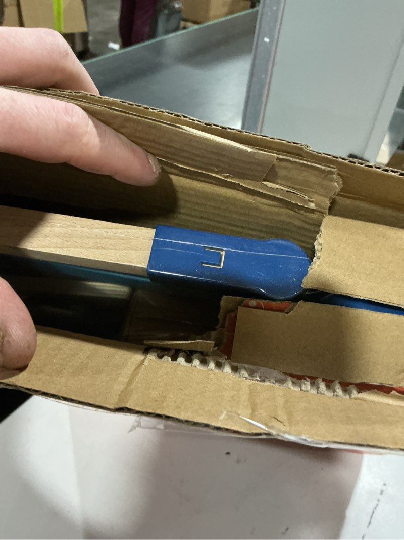 Condition photo showing Good Condition for Melissa & Doug Deluxe Double-Sided Tabletop Easel, Arts & Crafts, 42 Pieces, 17.5” H x 20.75” W x 2.75” L, Great Gift for Girls and Boys 3, 4, 5 Year Olds and Up