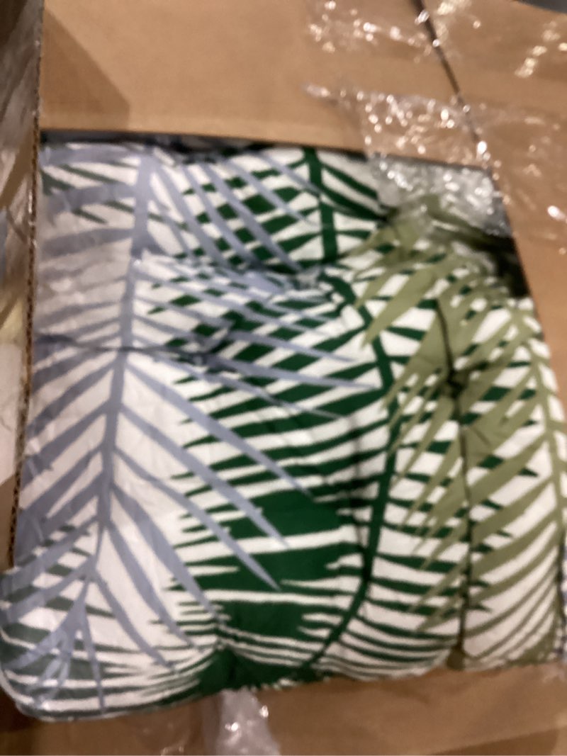 Outdoor couch cushion cover