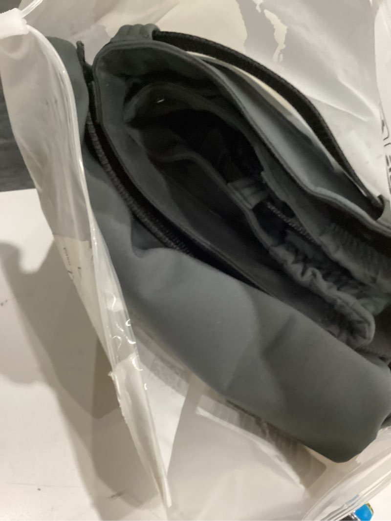 Condition photo showing Good Condition for FREE SOLDIER Men's Outdoor Softshell Fleece Lined Cargo Pants Snow Ski Hiking Pants with Belt 32W x 30L Gray