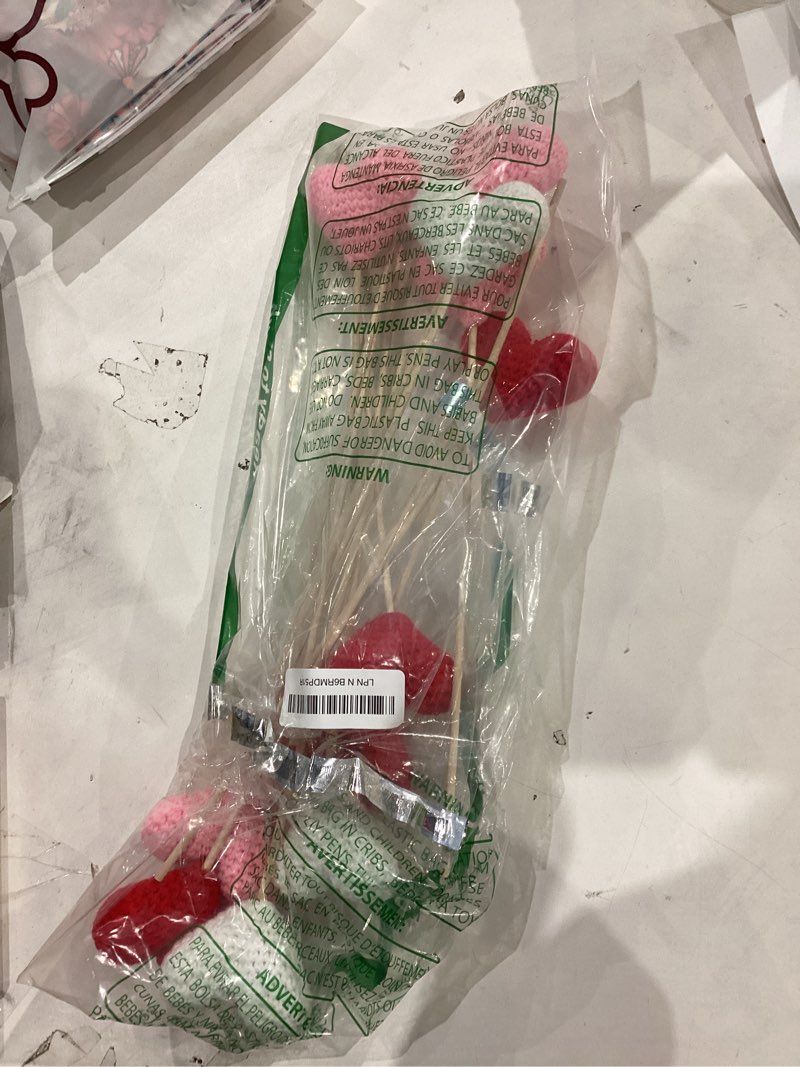 Condition photo showing Good Condition for lyrow 12 pcs valentines heart picks crochet valentines day tree picks valentine bouquet heart artificial flower handmade knitted flowers hearts decorations for mother's day galentines birthday