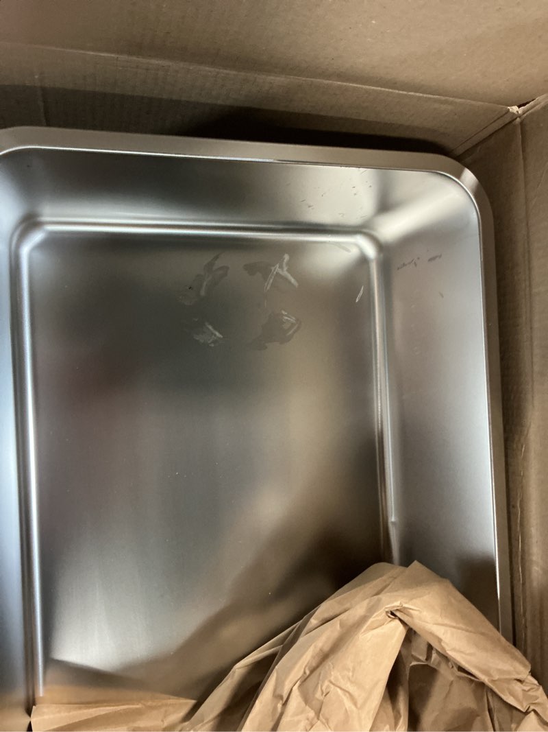 Condition photo showing As Is for x-large stainless steel litter box with high sided, metal cat litter box, odor-free non-stick litterbox pan, easy to clean pet supplies toilet tray for indoor cats, kittens or multicat homes 23.62"l x 15.75"w x 5.91"h