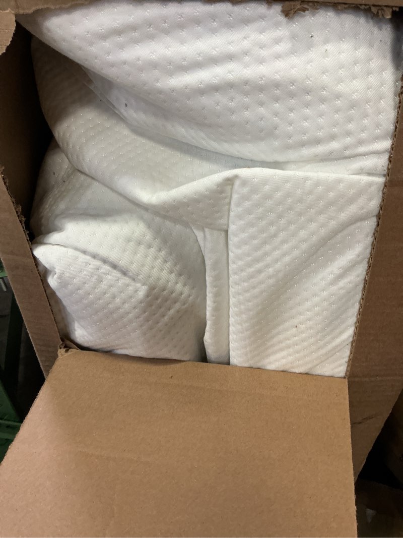 Condition photo showing Good Condition for yoofoss waterproof crib mattress protector 2 pack, quilted crib mattress pad cover ultra soft and breathable, machine washable toddler mattress protector for standard baby crib size 52''x28'' white crib-28x52 inch (pack of 2)