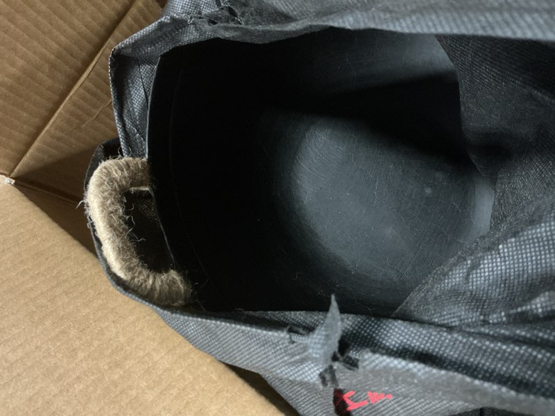 Condition photo showing Good Condition for WANGYUANJI Cast Iron Wok Pan,13.4 inch Cooking Wok Stir Fry Pan with Dual Handle and Wooden Lid,Suitable for All Cooktops,Uncoated Chinese Traditional wok Dual Handle 13.4 inches