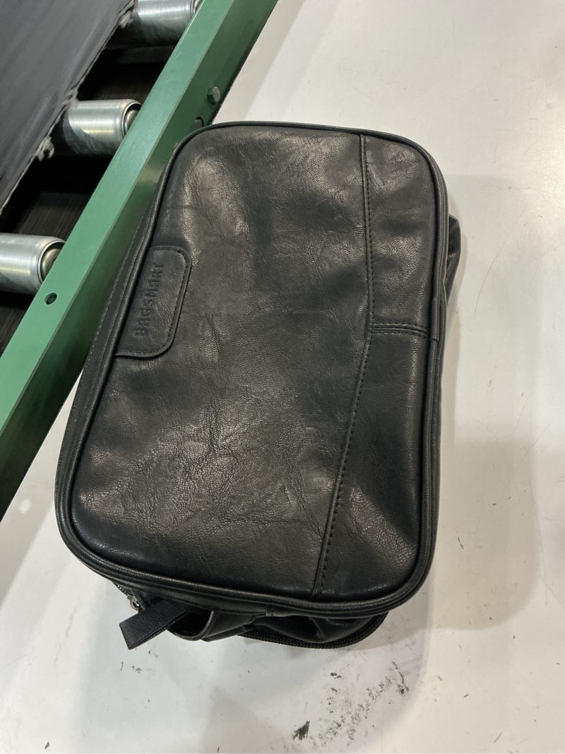 Condition photo showing Good Condition for bagsmart medium toiletry bag for men, pu leather water resistant, black | high-gloss, travel bag for toiletries, dopp kit, shaving bag for bathroom shower black medium-5l