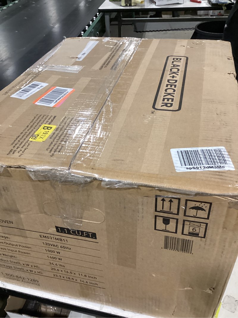 Condition photo showing Good Condition for BLACK+DECKER EM031MB11 Digital Microwave Oven with Turntable Push-Button Door, Child Safety Lock, 1000W, 1.1cu.ft, Black & Stainless Steel, 1.1 Cu.ft