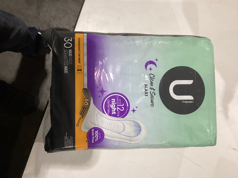 Clean & secure 30 maxi pads