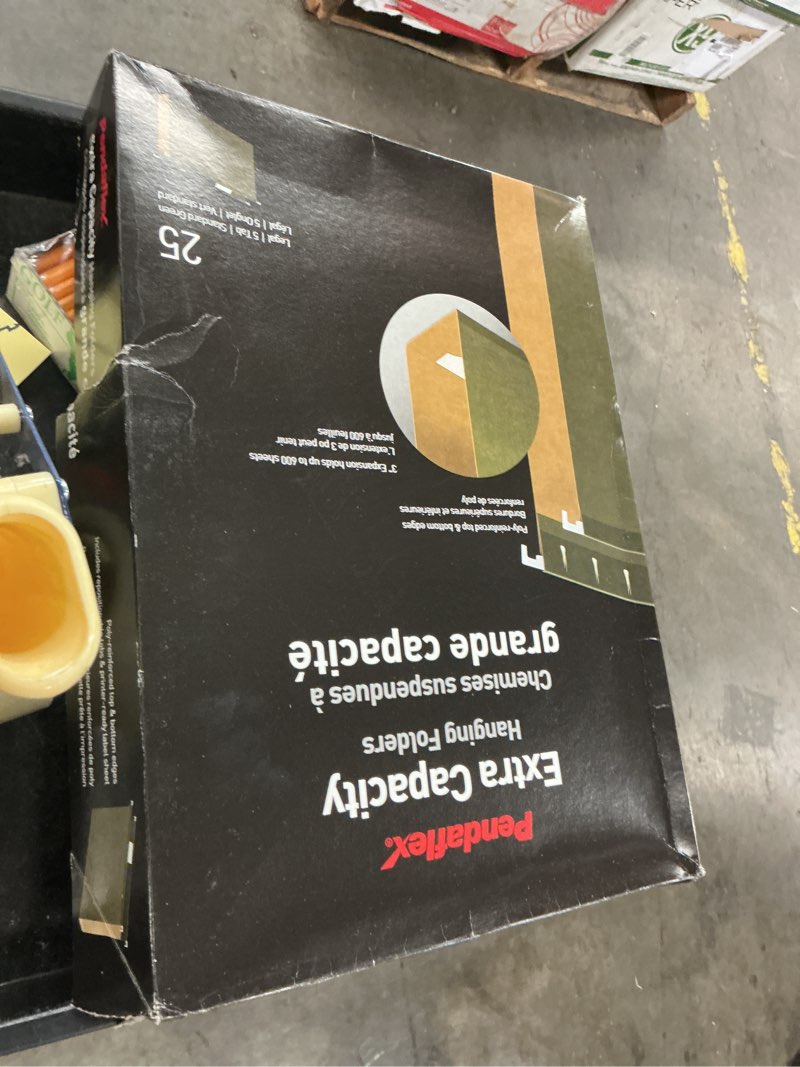 Condition photo showing Good Condition for pendaflex reinforced 3" extra capacity hanging folders legal standard green 25/box 4153x3