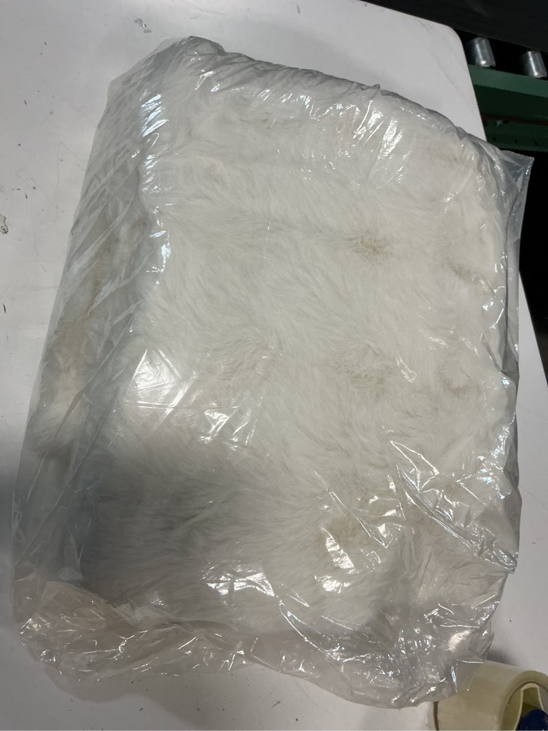 Condition photo showing Good Condition for bubble faux fur throw blanket ivory