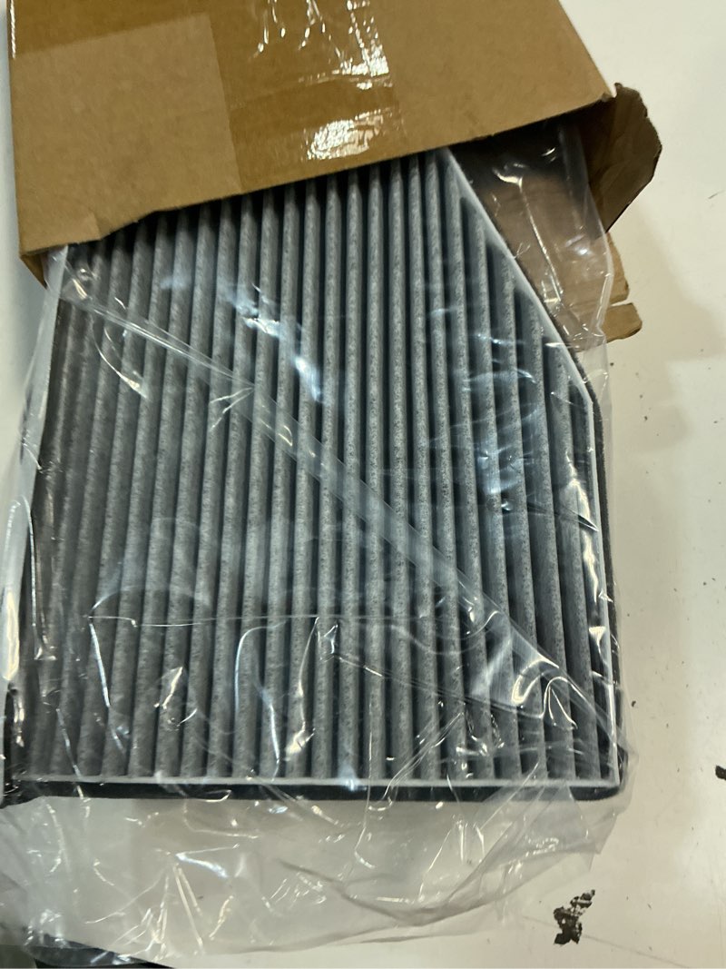 Condition photo showing Good Condition for (2.0l only) engine & cabin air filter for volkswagen beetle, jetta, passat, golf, gti, tiguan, cc, eos, for audi a3 q3 tt (quattro). replace ca9711, 1k0129620e, 1k1819653b, cuk2939, cf10373