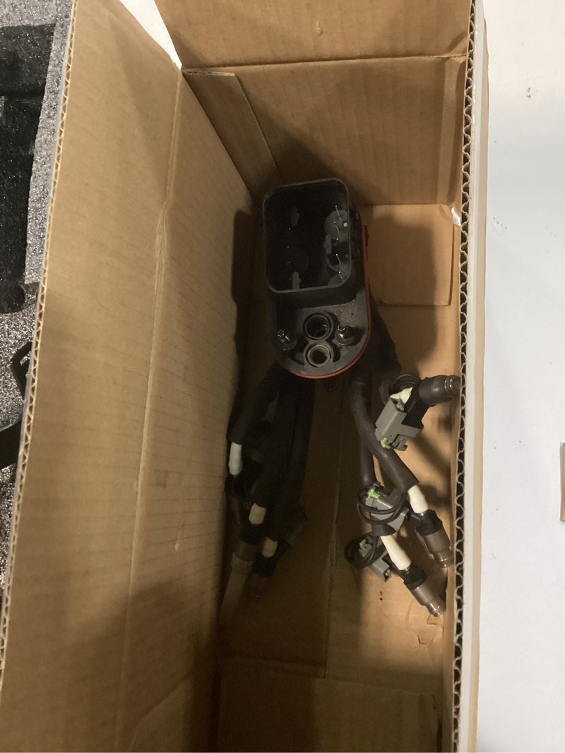Condition photo showing As Is for fj503 spider fuel injectors 6 cylinder compatible with chevy gmc isuzu astro blazer express 1500 silverado jimmy safari savana sierra sonoma v6 4.3 1996-2014 17113673 19210688