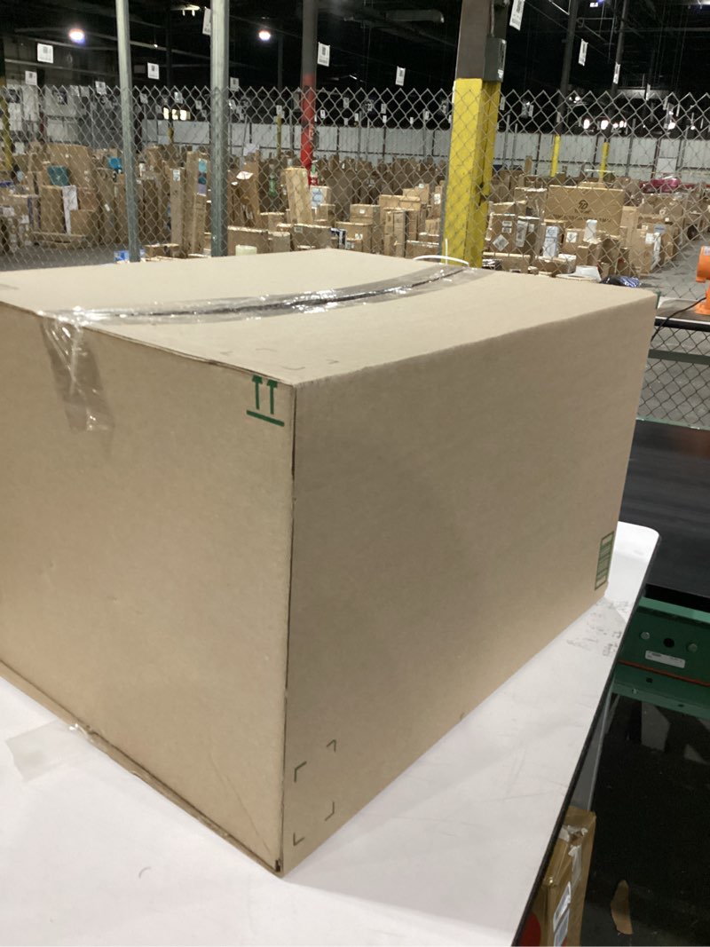 Condition photo showing Good Condition for official sealed air bubble wrap - american bubble boy (90' medium (5/16") bubble wrap)
