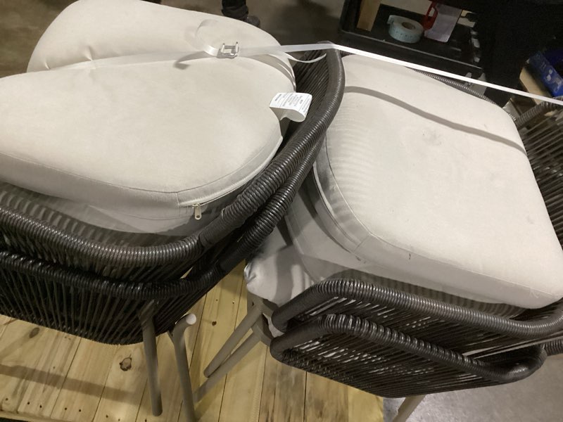 Condition photo showing Good Condition for origin 21 lincoln point  round patio dining set with cream cushions