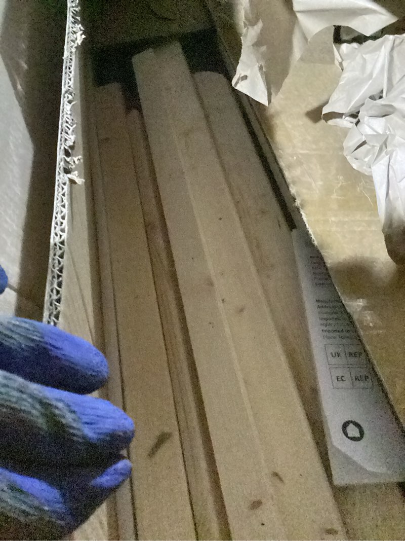 Condition photo showing Good Condition for vevor 1.5 in bunkie board, queen size wooden mattress support for bed, bed board slats with 200d oxford cloth, easy assembly support under mattress, 4 pieces
