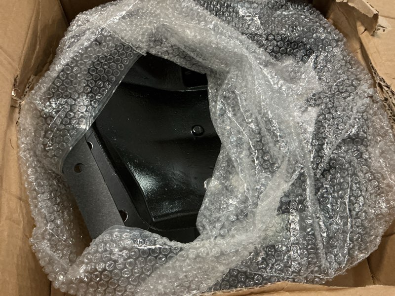 Condition photo showing Good Condition for 697-734 9.75" rear differential cover with gasket and 12*screw compatible with ford f150 e150 expedition transit-150 lincoln mark lt,navigator | 9.75" ring gear