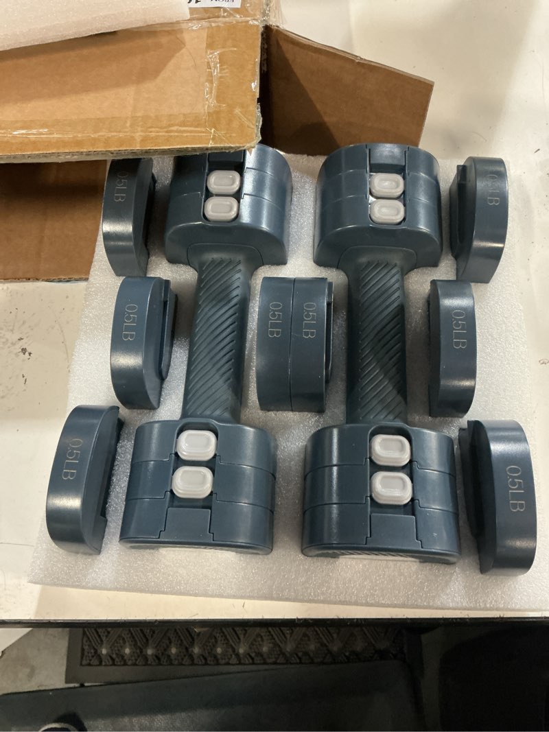 Condition photo showing New/Like New for east mount adjustable weight dumbbells set of 2 4 in 1 hand weights for women 2lb/3lb/4lb/5lb/6lb dumbbell weights set for home gym workout