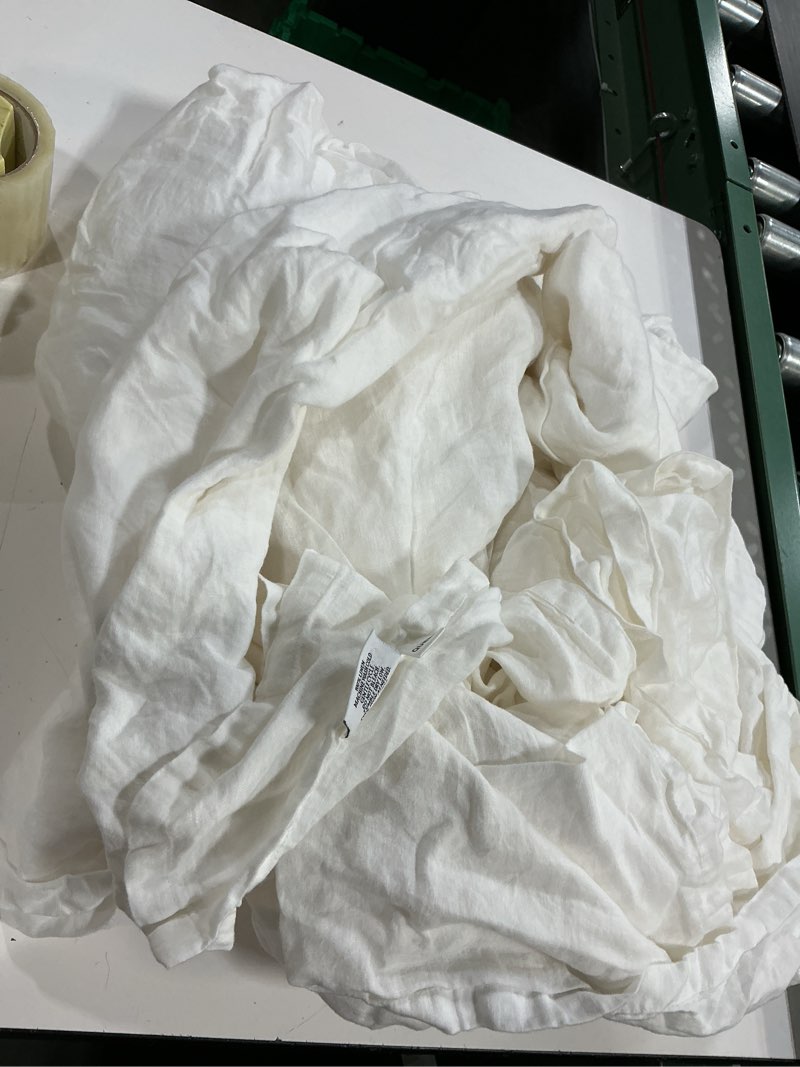 Condition photo showing As Is for (queen, color white)european linen sheet set(quince)