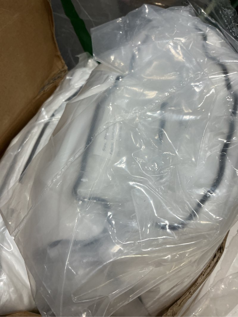 Condition photo showing New/Like New for standard size bed pillows for sleeping 4 pack,luxury hotel pillows,comfortable and supportive,machine washable,suitable for stomach,back and side sleepers. white standard (pack of 4)