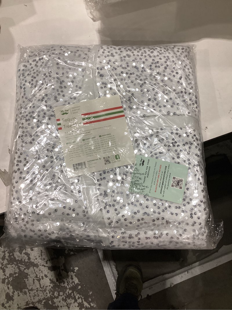 Condition photo showing New/Like New for Mr. Pen- Silver Sequin Christmas Tree Skirt and Tree Collar, 48 Inch Base Cover, 24.8 Inch Foldable Sparkling Sequin Trees Skirt Collar, Silver Sequin Tree Skirt, Christmas Skirt Tree Sequin Silver 48"