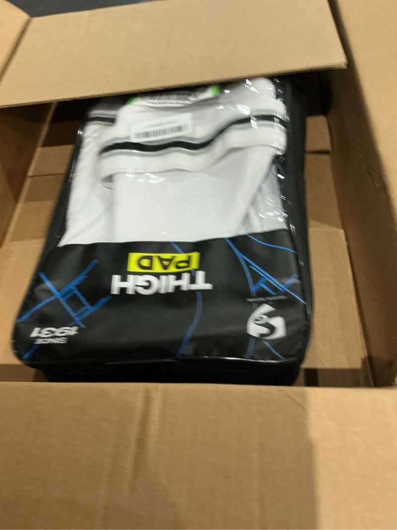 Condition photo showing As Is for sg ultimate combo thigh guard | white | men rh | polyester | men | customised adjustment | thigh & inner thigh guard | comfort-fit elasticated straps | fully adjustable | secure fit
