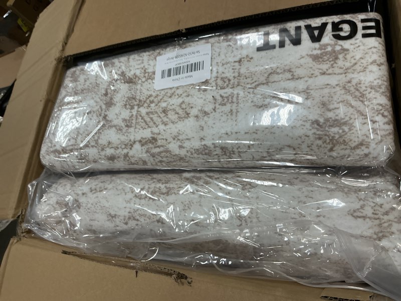 Condition photo showing Good Condition for 9x12 Area Rugs for Living Room, Non Slip Machine Washable Vintage Rugs, Low Pile Lightweight Large Rug for Bedroom, Dining Room, Home Office Beige Beige 9' x 12' (Rectangular)