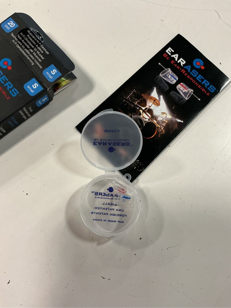Condition photo showing Good Condition for earasers 26db noise reducing earplugs - small