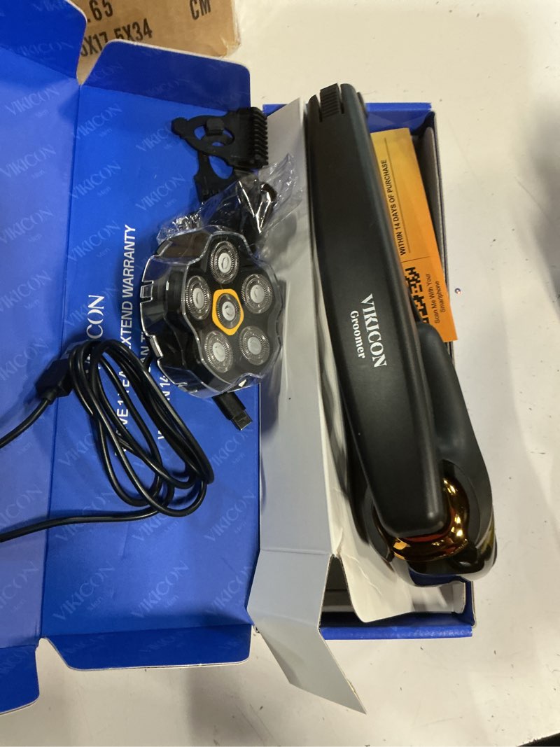 Condition photo showing Good Condition for back shaver for men: long foldable handle electric back razor with 6d no-scratch shaving - waterproof grooming kit for body/beard/head/face hair removal, gifts for husband dad (black)