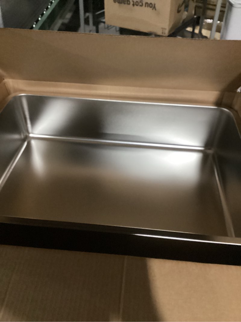 Condition photo showing Good Condition for XXXL Stainless Steel Cat Litter Box -Extra Large 28"x20"x6" Metal Litter Box High Sides for Big Cats&Multiple Cats, Cat Litters Boxes Easy to Clean, No Odor, Anti-Urine Leakage XXXL - 28" x 20" x 6"