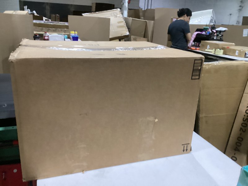 https://lotting-media.assets.bidfta.com/lotting_b0b7355a-c138-4afc-84c1-186369caec9d