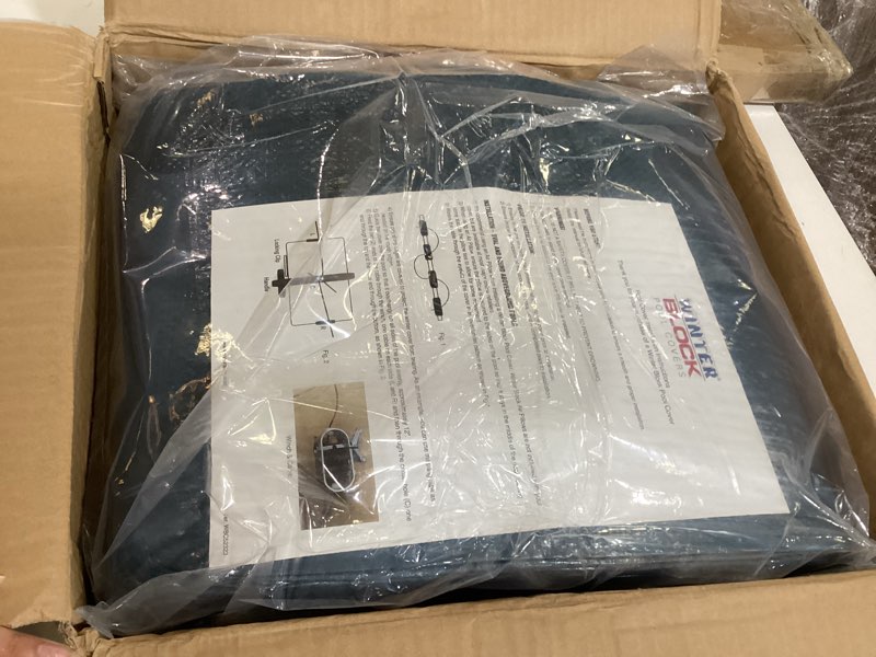 Condition photo showing Good Condition for winter pool cover