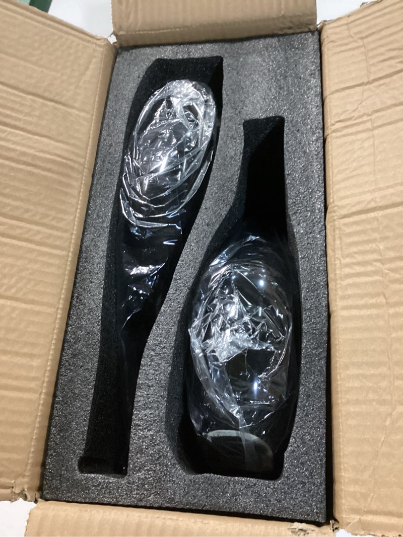 Condition photo showing New/Like New for Black and Gold Vase Hollow Ceramic Vase Set of 2,Black Vases Home Decor, Boho Donut Vases Nordic Minimalist Decorative Vase, for Table Centerpiece Wedding Dining Living Room Office House Decoration