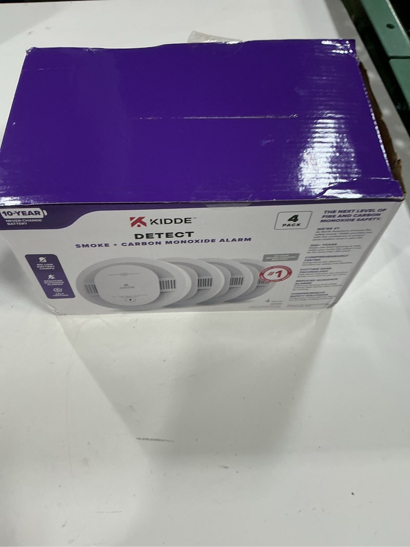 Condition photo showing New/Like New for kidde smoke & carbon monoxide detector, 10-year battery powered, led warning light indicators, 4 pack 4 pack 30cud10